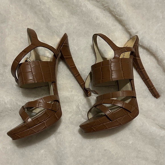 MICHAEL KORS HIGH HEELS SIZE 8 - Picture 6 of 6